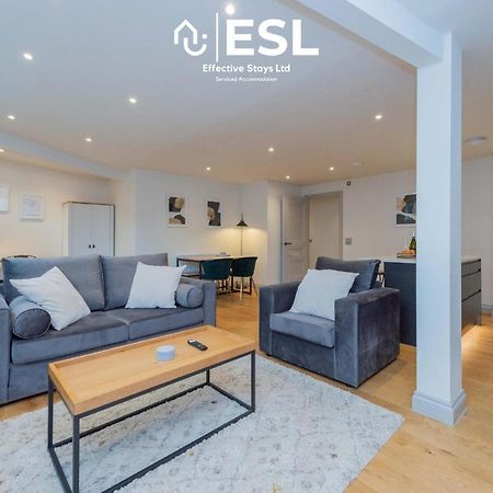 2 Bedroom Church Apartment 5 Mins To Town Centre - Free Parking Shrewsbury Eksteriør billede