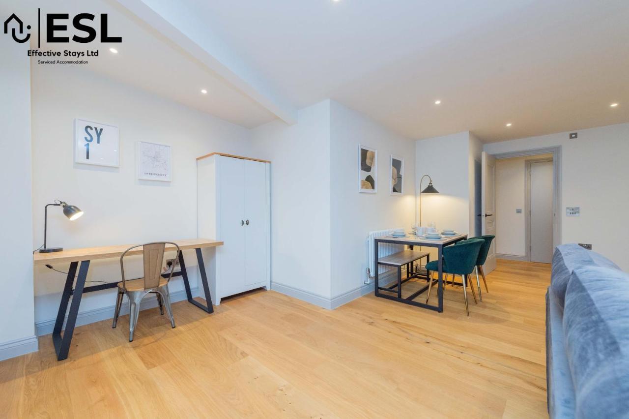 2 Bedroom Church Apartment 5 Mins To Town Centre - Free Parking Shrewsbury Eksteriør billede