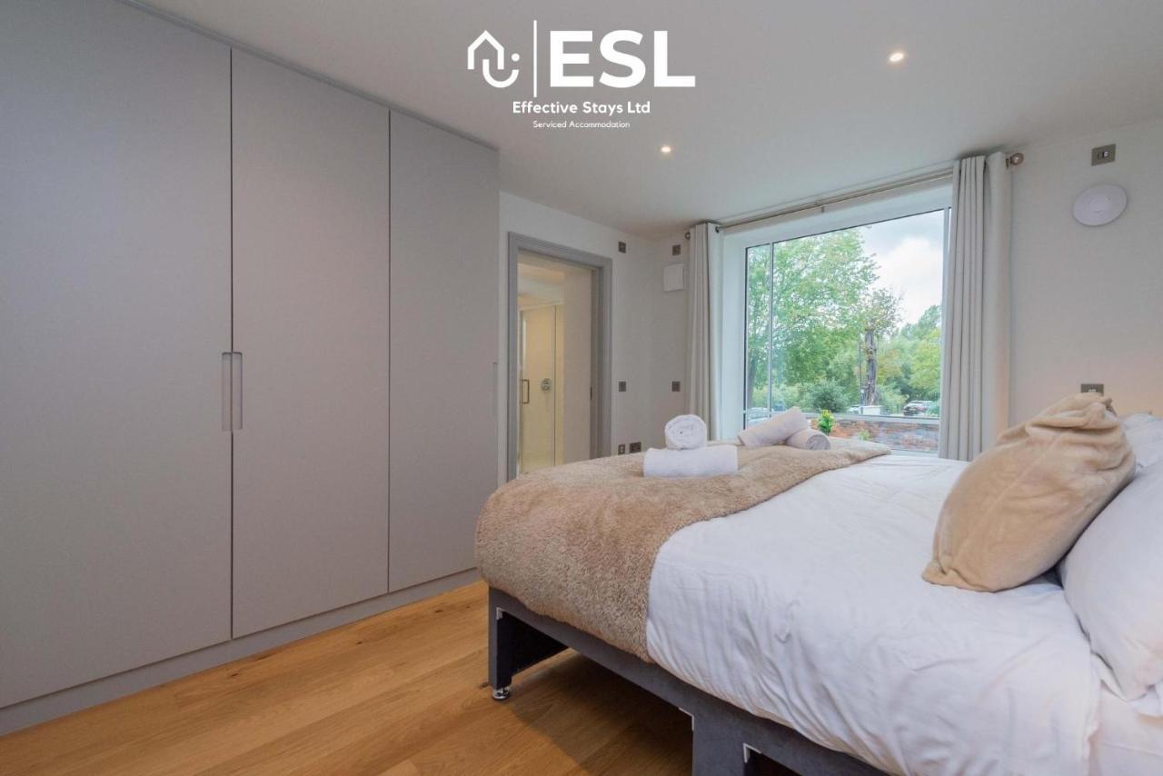 2 Bedroom Church Apartment 5 Mins To Town Centre - Free Parking Shrewsbury Eksteriør billede