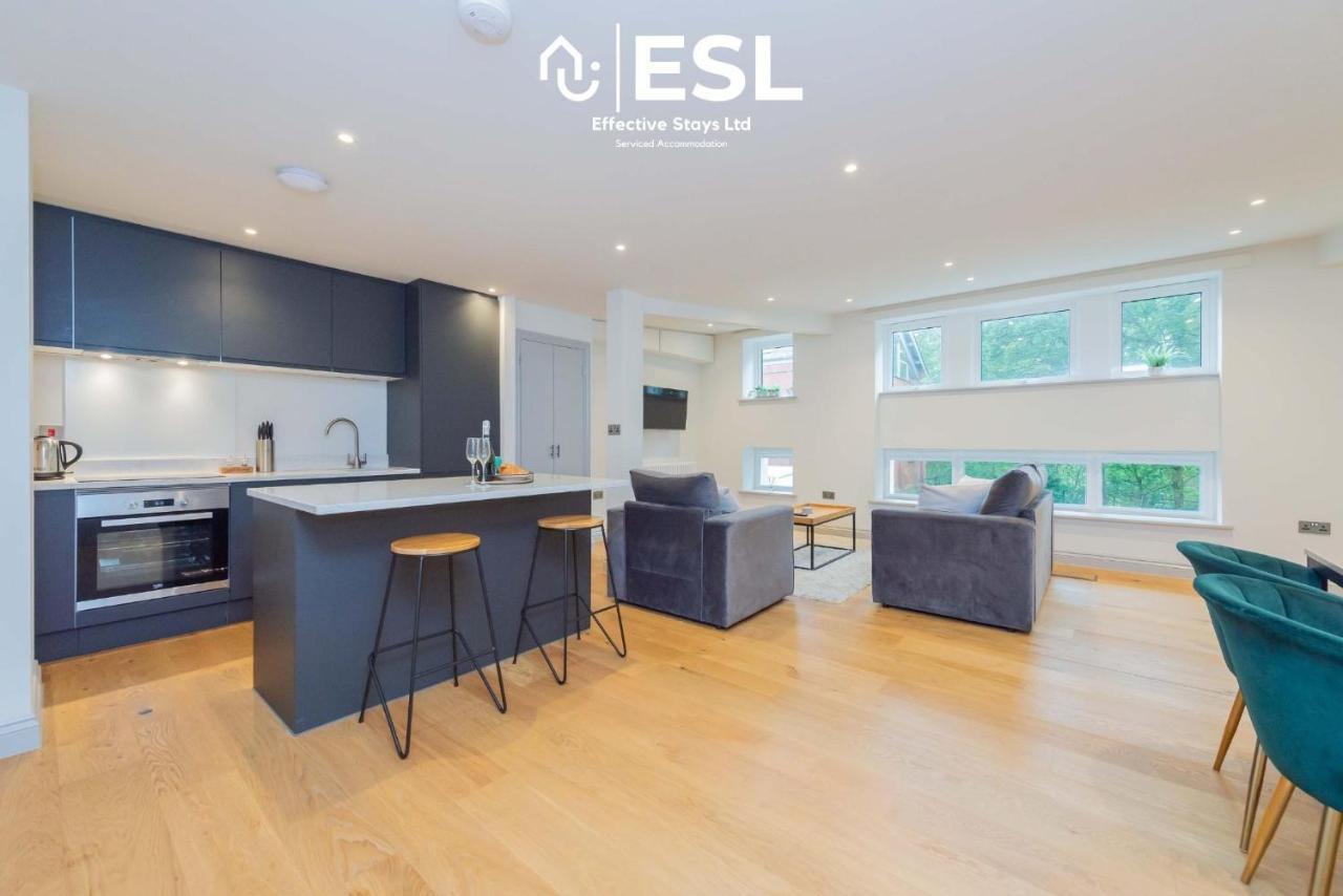 2 Bedroom Church Apartment 5 Mins To Town Centre - Free Parking Shrewsbury Eksteriør billede
