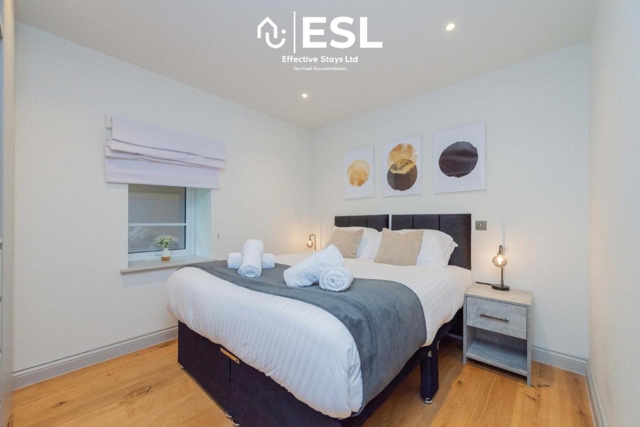 2 Bedroom Church Apartment 5 Mins To Town Centre - Free Parking Shrewsbury Eksteriør billede